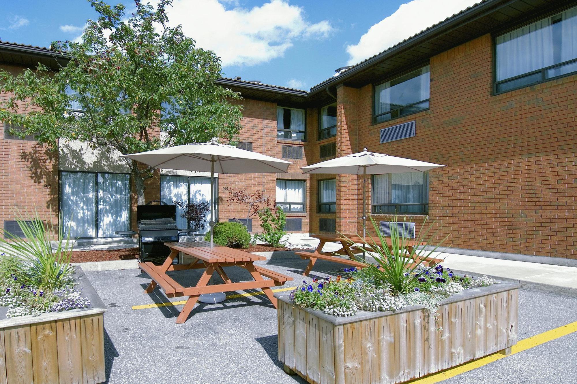 Comfort Inn Pickering Dış mekan fotoğraf