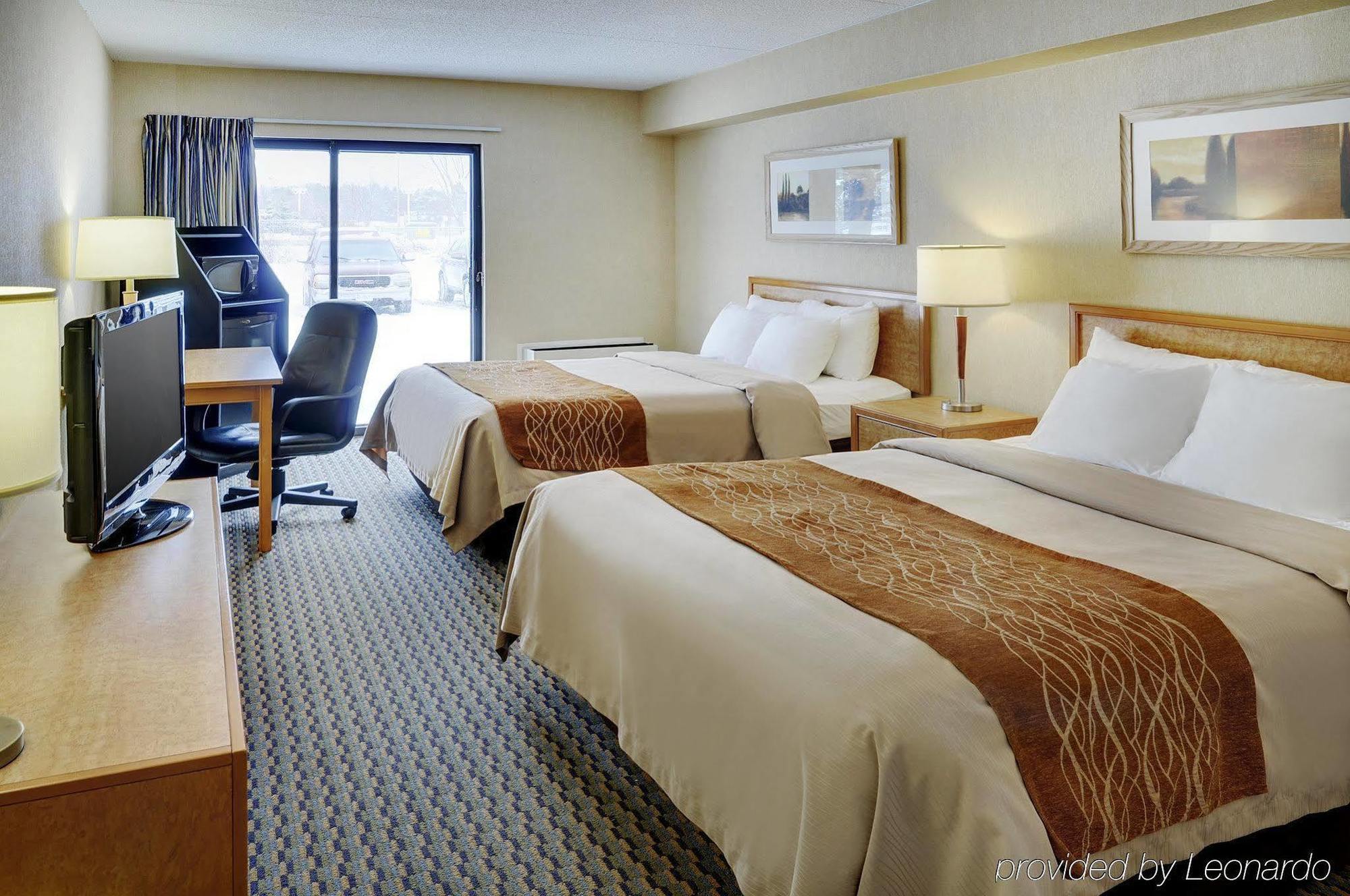 Comfort Inn Pickering Dış mekan fotoğraf