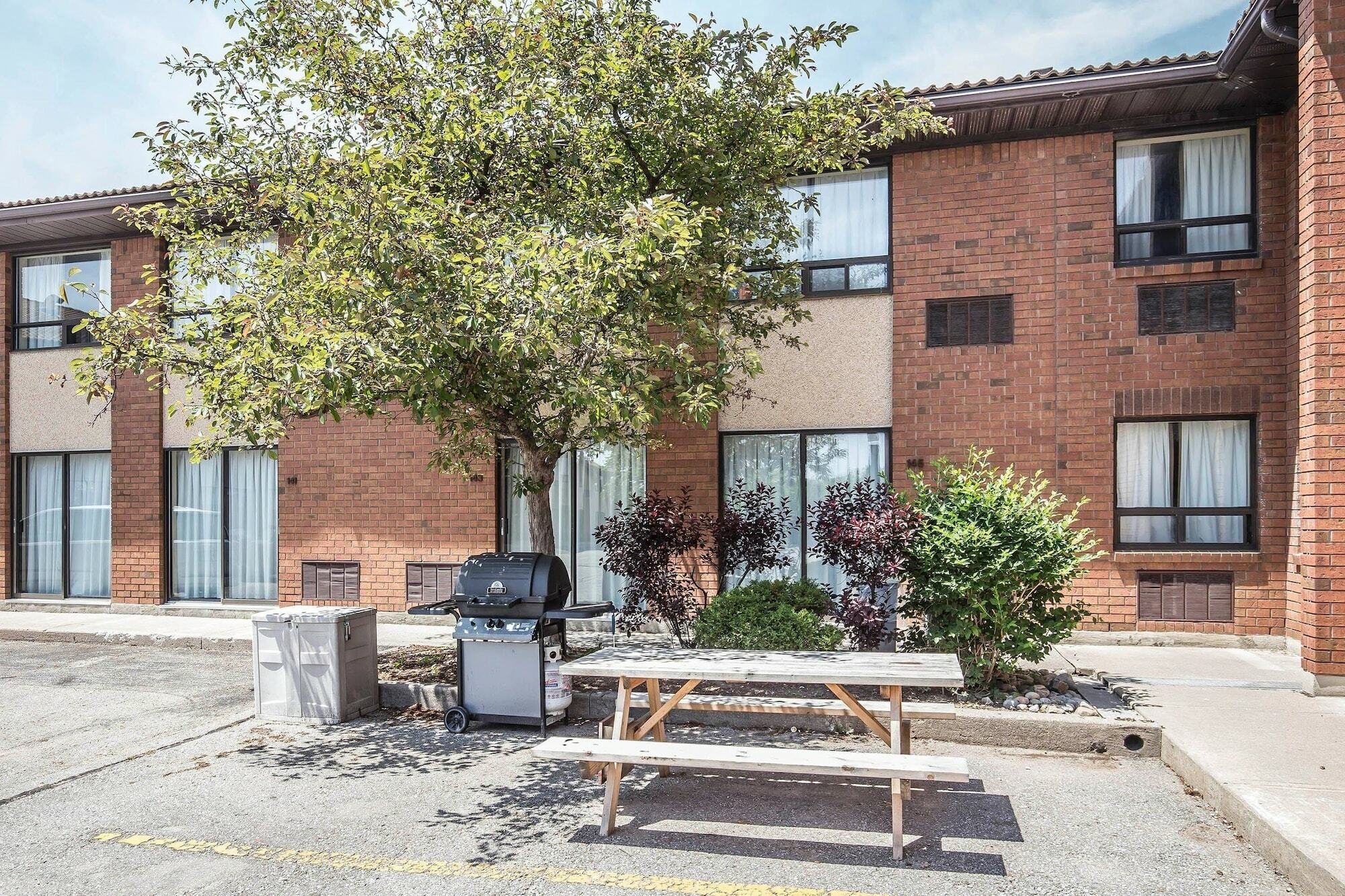 Comfort Inn Pickering Dış mekan fotoğraf