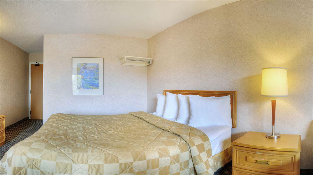 Comfort Inn Pickering Dış mekan fotoğraf
